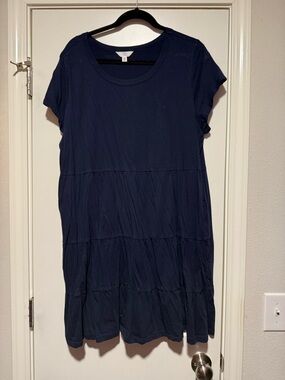 Time and Tru Navy Tiered Short-Sleeve Midi Dress